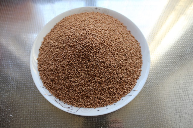 含油污水處理材料果殼濾料的特點與作用有哪些？